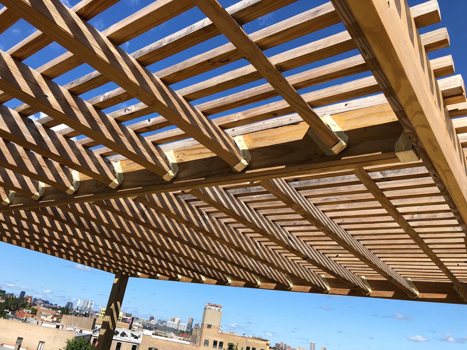 Deck with pergola built by Chicago Deck Expert