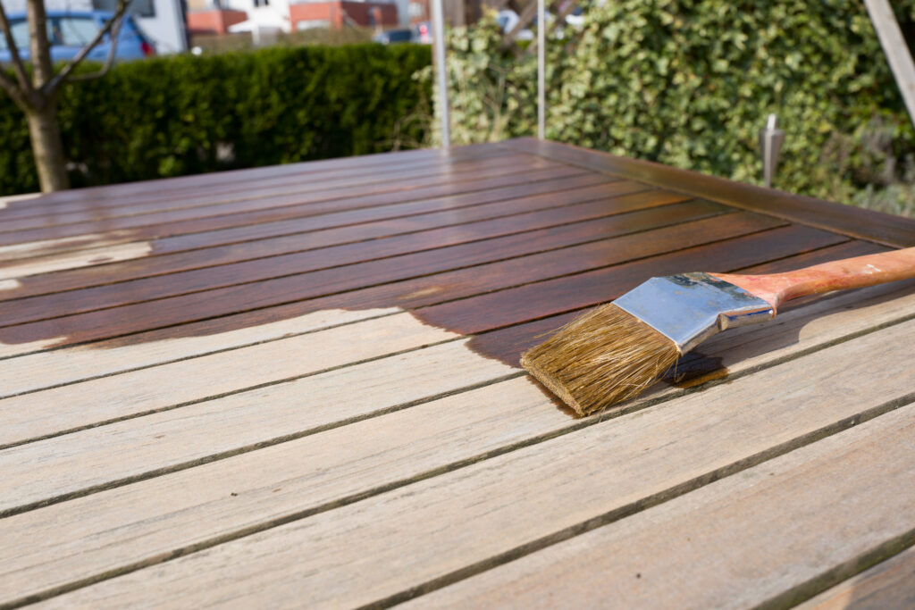 teak wood oiling